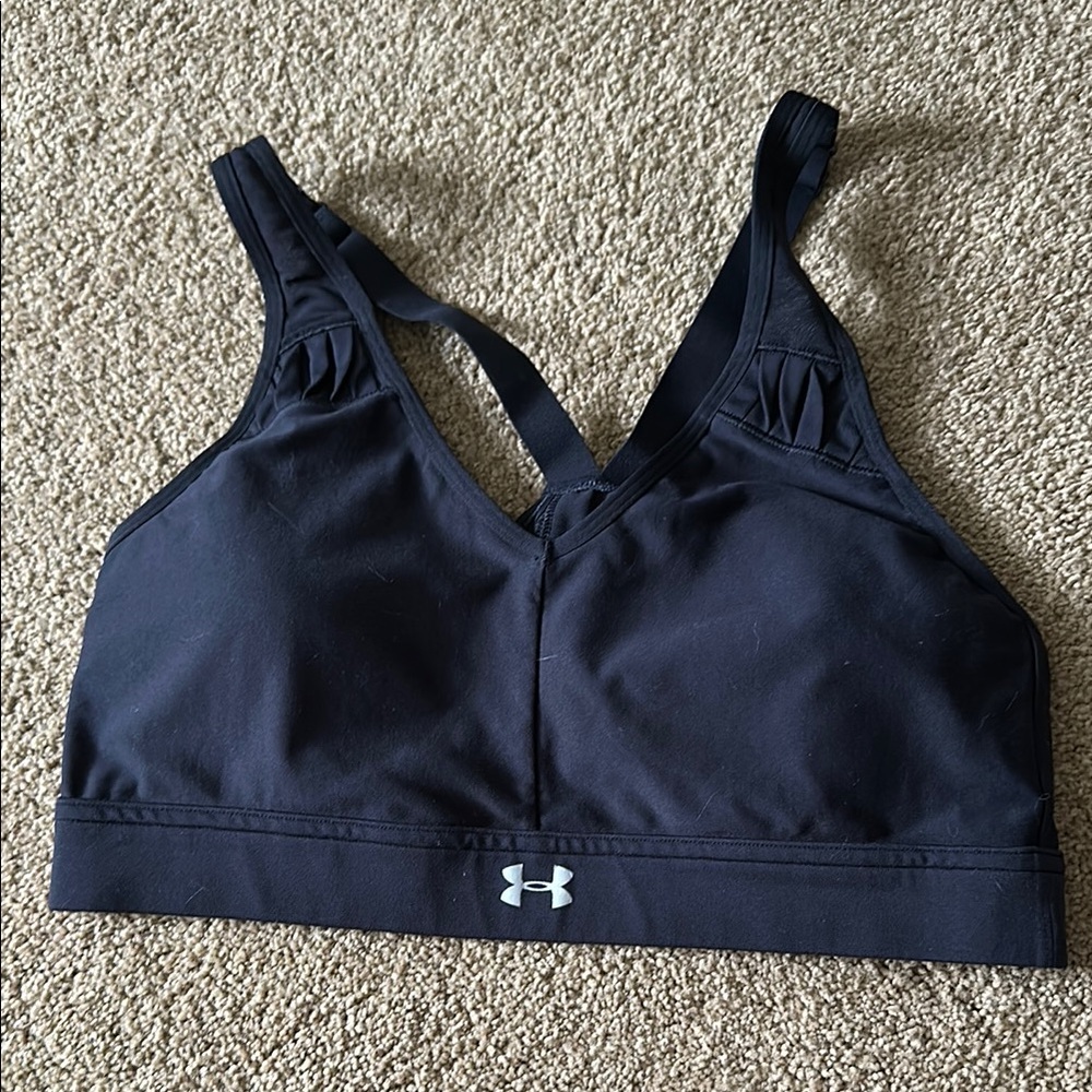 Under Armour Black Sports Bra Medium Support Moisture-Wicking